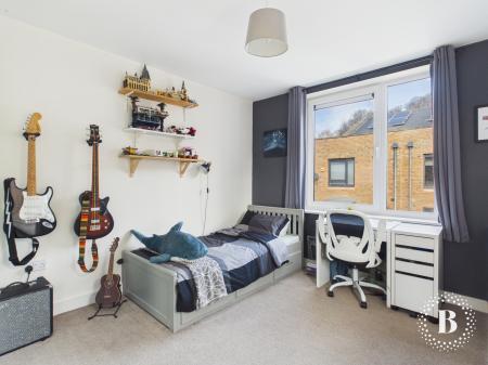 3 bedroom Semi-detached house for sale in Castle Croft Drive, Sheffield, S2