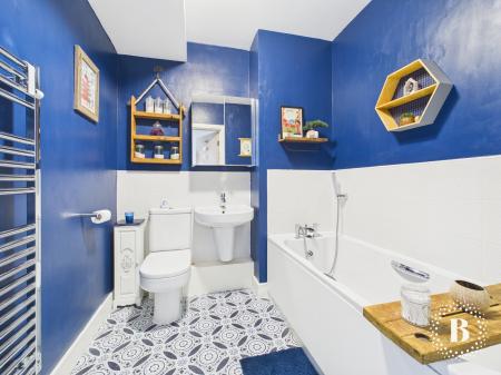 3 bedroom Semi-detached house for sale in Castle Croft Drive, Sheffield, S2