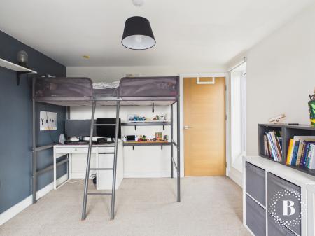 3 bedroom Semi-detached house for sale in Castle Croft Drive, Sheffield, S2