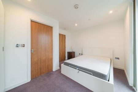 2 bedroom Flat to let in St Pauls Square, City Centre, Sheffield, S1