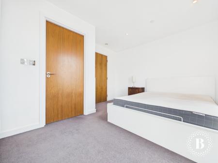 2 bedroom Apartment to let in St Pauls Square, City Centre, Sheffield, S1