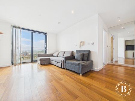 2 bedroom Apartment to let in St Pauls Square, City Centre, Sheffield, S1