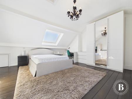 4 bedroom Terraced House to let in Peveril Road, Sheffield, S11