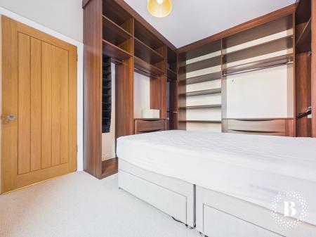 4 bedroom Terraced House to let in Peveril Road, Sheffield, S11