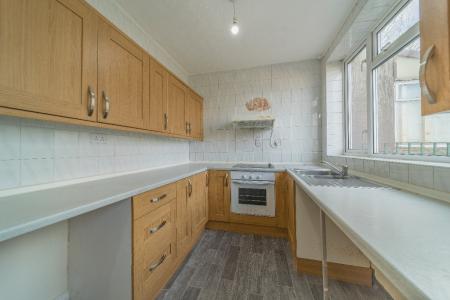 3 bedroom Semi-detached house to let in Nuttall Place, Manor Castle, Sheffield, S2