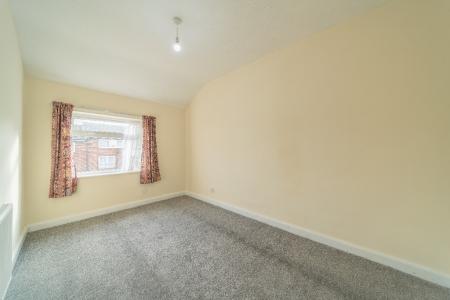 3 bedroom Semi-detached house to let in Nuttall Place, Manor Castle, Sheffield, S2