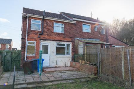 3 bedroom Semi-detached house to let in Nuttall Place, Manor Castle, Sheffield, S2