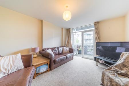 2 bedroom Apartment to let in 323 Bramall Lane, Highfield, Sheffield, S2