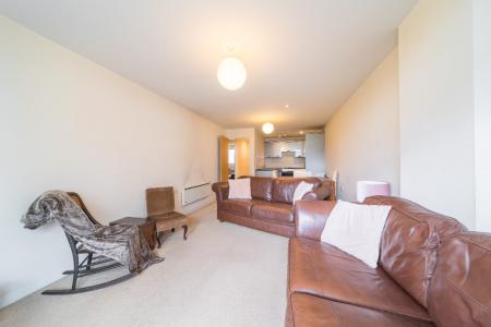 2 bedroom Apartment to let in 323 Bramall Lane, Highfield, Sheffield, S2