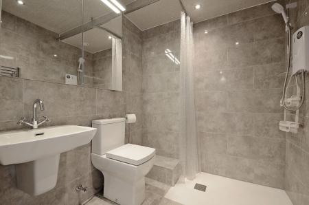 2 bedroom Apartment to let in Gordon Road, Sharrow Vale, Sheffield, S11