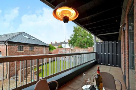 2 bedroom Apartment to let in Gordon Road, Sharrow Vale, Sheffield, S11