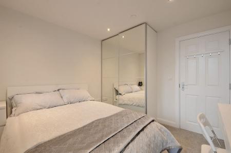 2 bedroom Apartment to let in Gordon Road, Sharrow Vale, Sheffield, S11