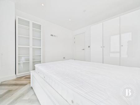 1 bedroom Flat for sale in Burgess House, 5 Cross Burgess Street, City Centre, Sheffield, S1