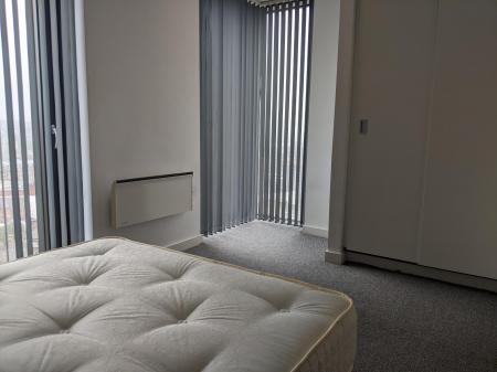 2 bedroom Apartment to let in St Pauls Square, City Centre, Sheffield, S1