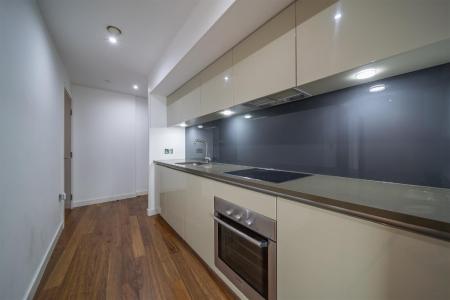 2 bedroom Apartment to let in St Pauls Square, City Centre, Sheffield, S1