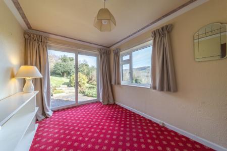 3 bedroom Detached house for sale in Roscoe Bank, Stannington, Sheffield, S6