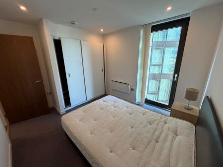 1 bedroom Apartment to let in St Pauls Square, City Centre, Sheffield, S1