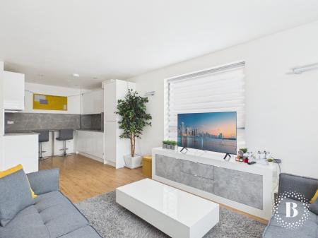 1 bedroom Apartment for sale in West One Peak, 15 Cavendish Street, City Centre, Sheffield, S3