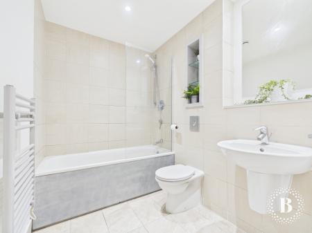 1 bedroom Apartment for sale in West One Peak, 15 Cavendish Street, City Centre, Sheffield, S3