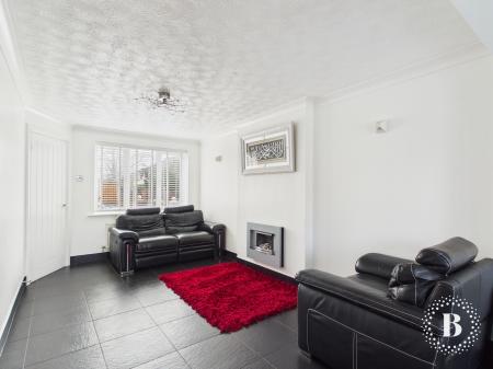 3 bedroom Detached house for sale in Standish Gardens, Sheffield, S5