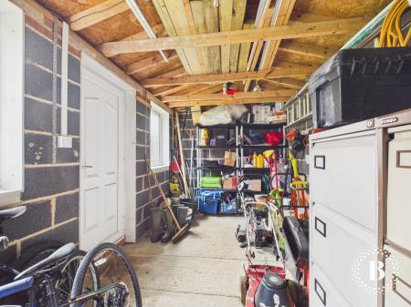 3 bedroom Detached house for sale in Standish Gardens, Sheffield, S5