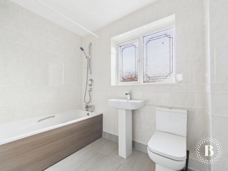 3 bedroom Detached house for sale in Standish Gardens, Sheffield, S5