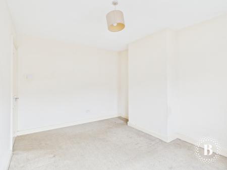 3 bedroom End of terrace house for sale in Hastilar Road South, Richmond, Sheffield, S13