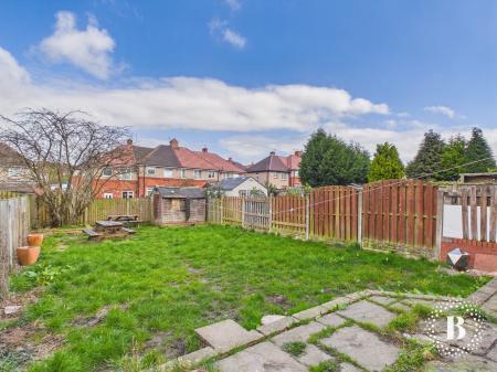 3 bedroom End of terrace house for sale in Hastilar Road South, Richmond, Sheffield, S13