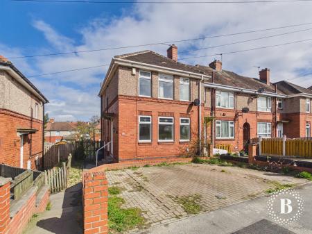 3 bedroom End of terrace house for sale in Hastilar Road South, Richmond, Sheffield, S13