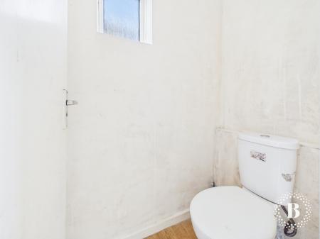 3 bedroom End of terrace house for sale in Hastilar Road South, Richmond, Sheffield, S13