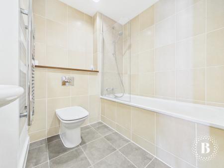 1 bedroom Apartment to let in 1 St Georges Walk, City Centre, Sheffield, S3