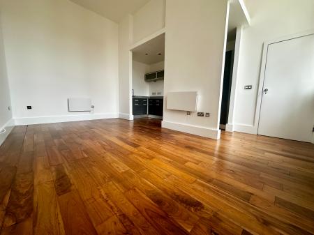 2 bedroom Apartment to let in 2 Holly Street, City Centre, Sheffield, S1