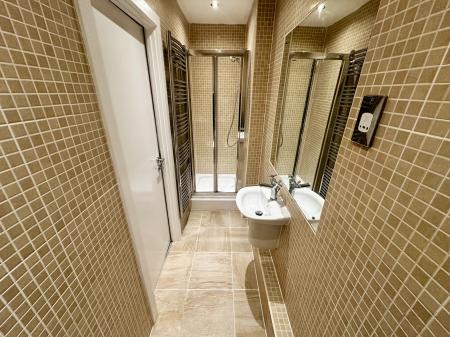 2 bedroom Apartment to let in 2 Holly Street, City Centre, Sheffield, S1