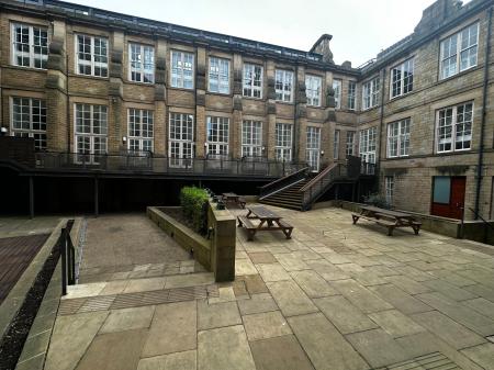 2 bedroom Apartment to let in 2 Holly Street, City Centre, Sheffield, S1
