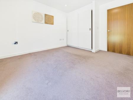 1 bedroom Apartment to let in St Paul's Square, City Centre, Sheffield, S1