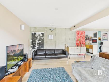 2 bedroom Apartment for sale in Lord Mews, Pat Midgeley Lane, Sheffield, S2