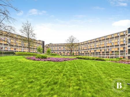 2 bedroom Apartment for sale in Lord Mews, Pat Midgeley Lane, Sheffield, S2