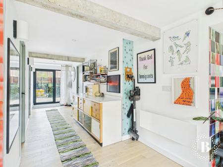 2 bedroom Apartment for sale in Lord Mews, Pat Midgeley Lane, Sheffield, S2