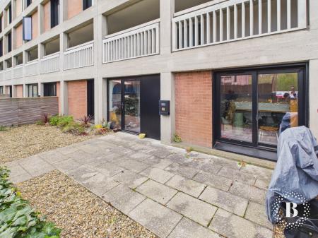 2 bedroom Apartment for sale in Lord Mews, Pat Midgeley Lane, Sheffield, S2