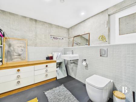 2 bedroom Apartment for sale in Lord Mews, Pat Midgeley Lane, Sheffield, S2