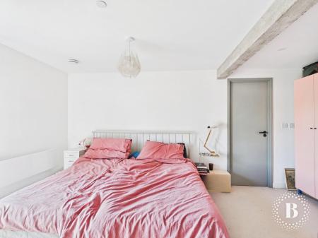 2 bedroom Apartment for sale in Lord Mews, Pat Midgeley Lane, Sheffield, S2