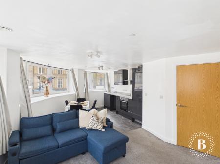 2 bedroom Flat for sale in Fargate House, City Centre, Sheffield, S1