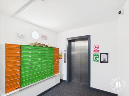 2 bedroom Flat for sale in Fargate House, City Centre, Sheffield, S1