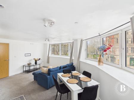 2 bedroom Flat for sale in Fargate House, City Centre, Sheffield, S1