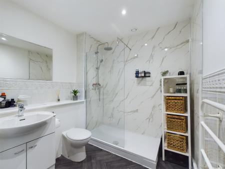 1 bedroom Flat for sale in West Point, 35 Trippet Lane, City Centre, Sheffield, S1