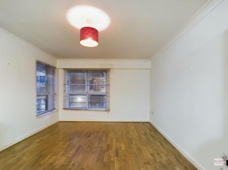 2 bedroom Apartment to let in Millsands, City Centre, Sheffield, S3