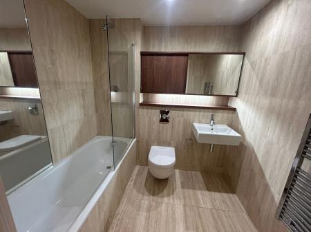 2 bedroom Flat to let in St Pauls Square, City Centre, Sheffield, S1