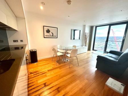 1 bedroom Apartment to let in St Pauls Square, City Centre, Sheffield, S1