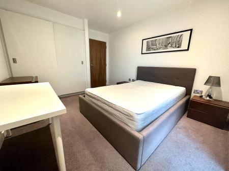 1 bedroom Apartment to let in St Pauls Square, City Centre, Sheffield, S1