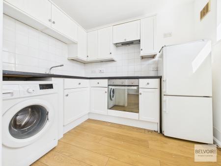 0 bedroom Studio flat to let in 112 Westbourne Road, Crookesmoor, Sheffield, S10